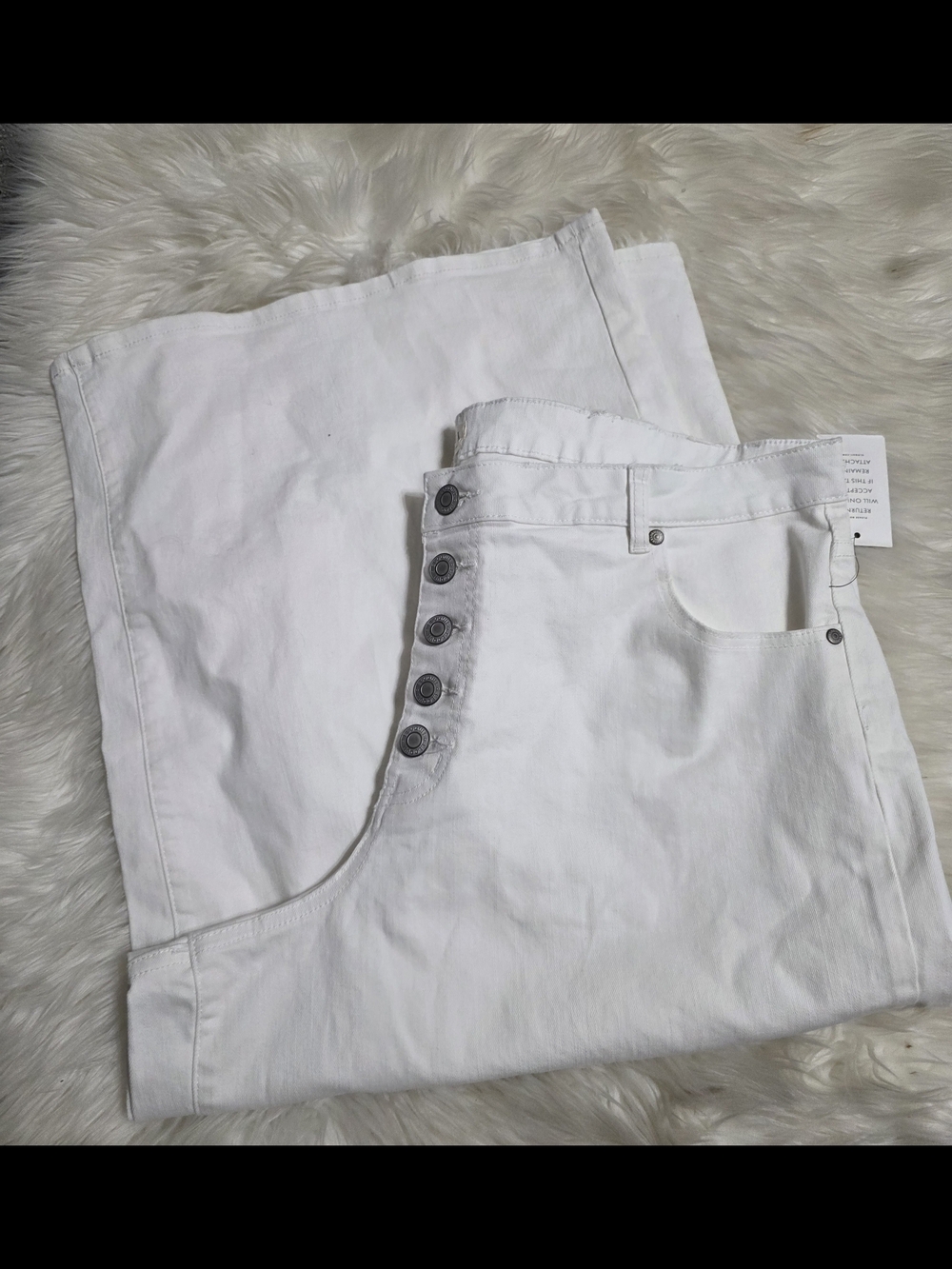 NWT Eloquii White Button-Front Wide-Leg Capris